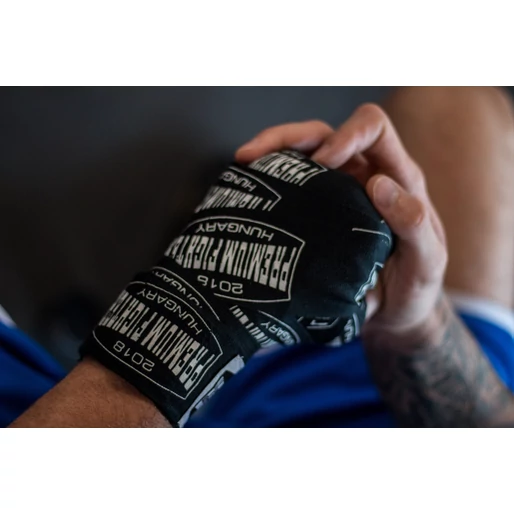 Premium Fighter - Bandázs 4.5m FEKETE